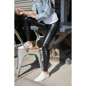 NEW SPANX Faux Leather Leggings in Black Shine SZ L
